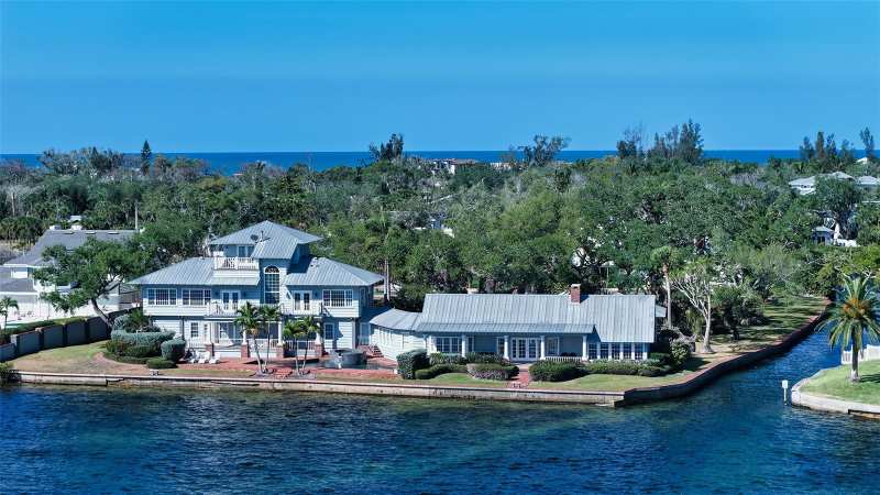 6 bedroom Single Family Residence at 1249 S Basin Lane, Siesta Properties Inc, Sarasota — photo 1