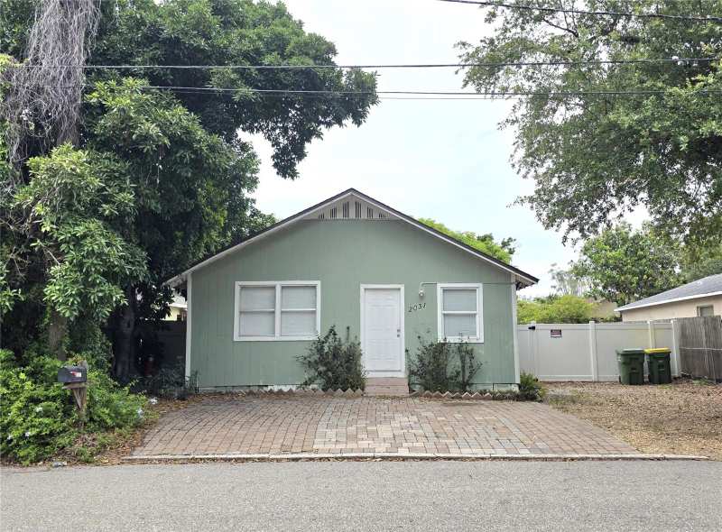 3 bedroom Single Family Residence at 2031 4th Street, Pos Sub Of Lt 11 Blk N, Sarasota — photo 1
