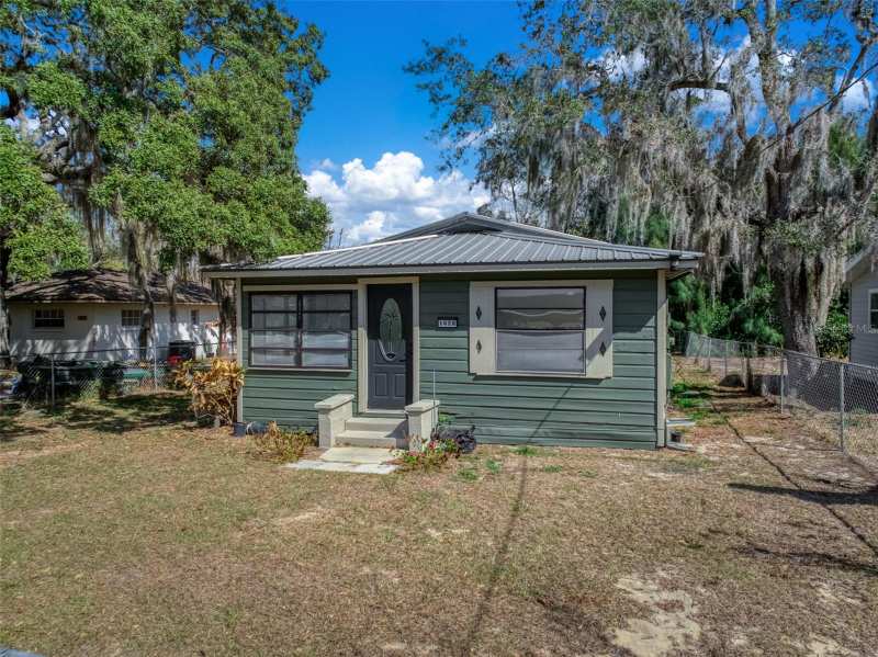 3 bedroom Single Family Residence at 1628 Wightman Avenue, Altamont Place Add, Sebring — photo 1