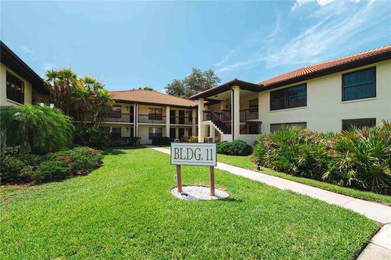 2 bedroom Condominium at 1109 Hammock Pine Boulevard, Hammock Pine Village, Clearwater — photo 1