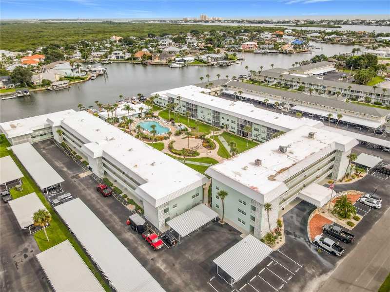 2 bedroom Condominium at 325 N Causeway #203, Waterway East, New Smyrna Beach — photo 1