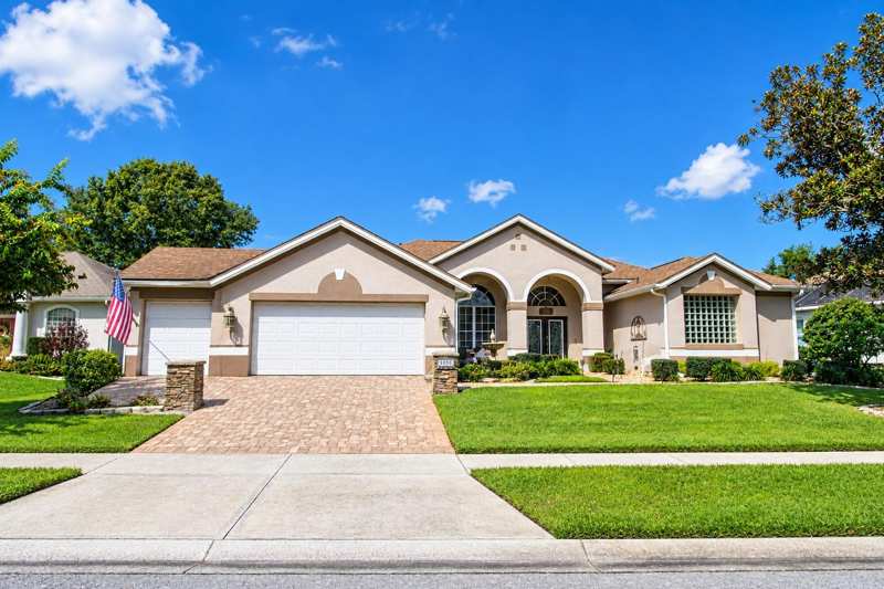 3 bedroom Single Family Residence at 9036 Laurel Ridge Drive, Mt Dora Country Club Mt Dora Ph 02-6, Mount Dora — photo 1