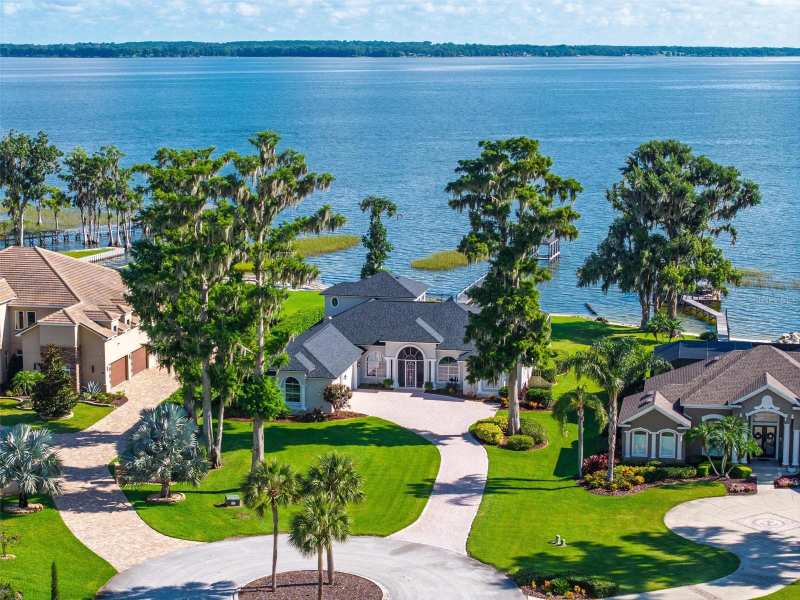 4 bedroom Single Family Residence at 7303 Birds Nest Court, Lakes & Springs, Yalaha — photo 1