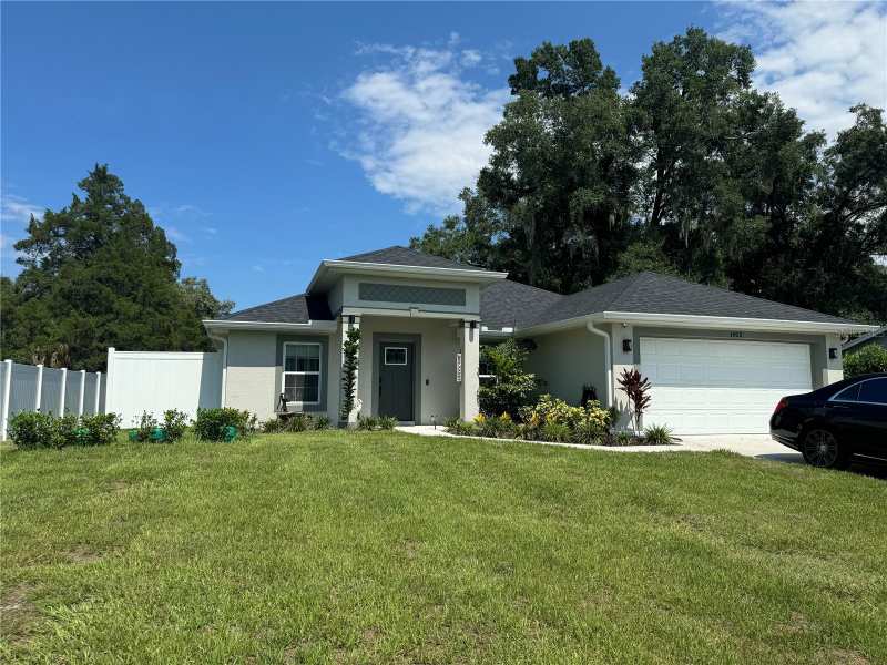 3 bedroom Single Family Residence at 1922 Almond Street, Dennistons Addition, Orange City — photo 1