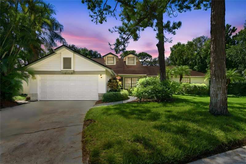 4 bedroom Single Family Residence at 2942 Longbrooke Way, Longbrooke Sub Unit One, Clearwater — photo 1