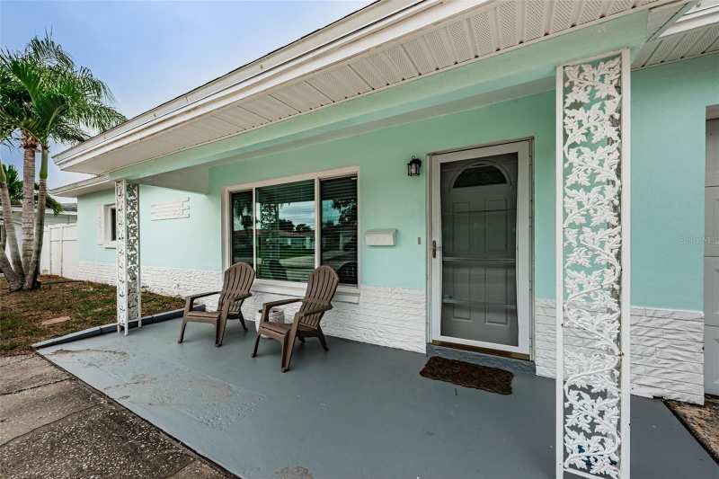 3 bedroom Single Family Residence at 4460 33rd Avenue, Plaza Terrace, St Petersburg — photo 1