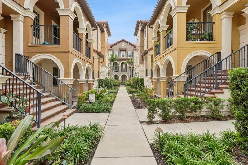 4 bedroom Townhouse at 1048 Parma Circle, Fountain Parke At Lake Mary Ph 2, Lake Mary — photo 1