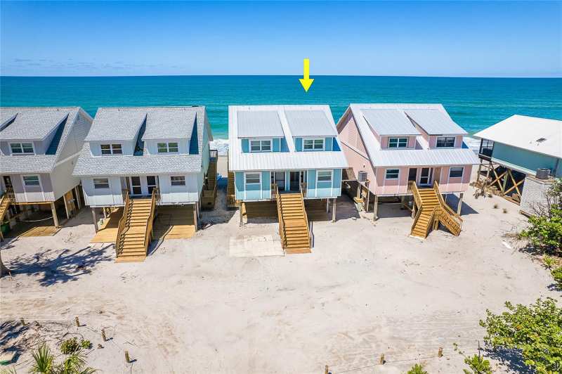2 bedroom Townhouse at 301 S Gulf Boulevard #3, Palm Island Estates Un 4, Placida — photo 1
