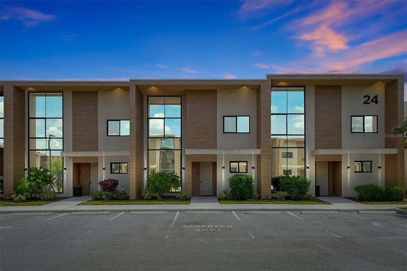 3 bedroom Townhouse at 3061 Rockefeller Way, Magic Village Resort 2, Kissimmee — photo 1