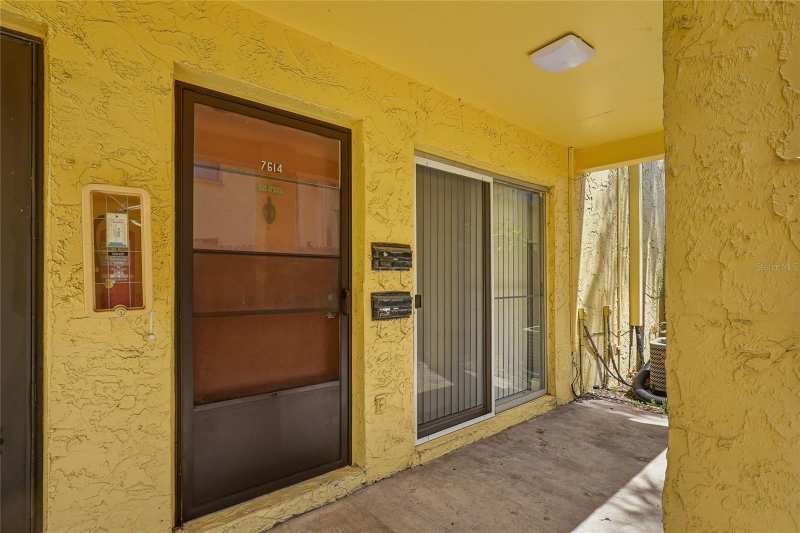 1 bedroom Condominium at 7614 Nacido Court #7614, The Greens Of Townn Country, Tampa — photo 1