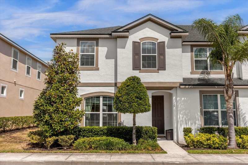 5 bedroom Townhouse at 1555 Carey Palm Circle, Solara Resort, Kissimmee — photo 1