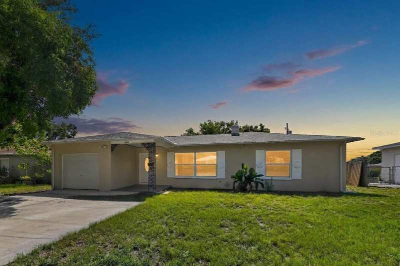 3 bedroom Single Family Residence at 5235 Robin Lane, Mockingbird Hill, St Petersburg — photo 1