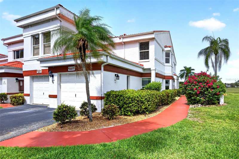 2 bedroom Villa at 1990 Leisure Drive #3, 7 Lakes Condo 01, Fort Myers — photo 1