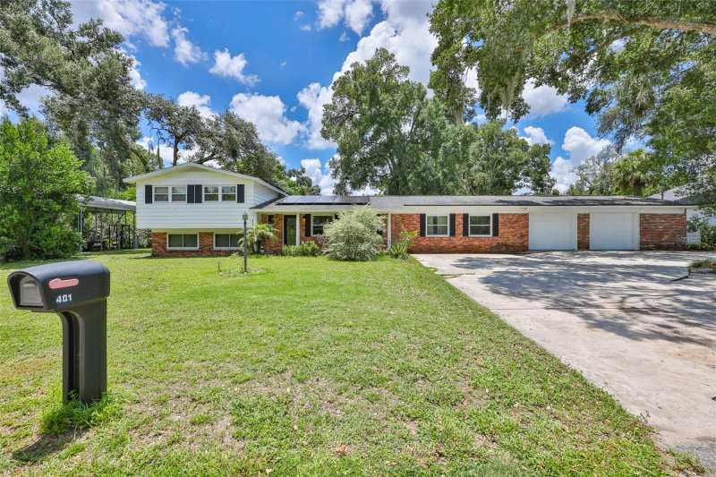4 bedroom Single Family Residence at 401 Overland Drive, Allendale Sub, Brandon — photo 1
