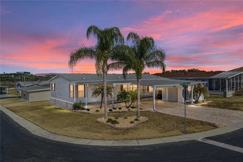3 bedroom Manufactured Home at 37519 Corey Lewis Avenue, Grand Horizons Ph 4, Zephyrhills — photo 1
