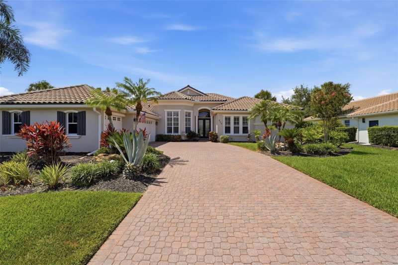 3 bedroom Single Family Residence at 515 Sand Crane Court, Waterlefe Golf & River Club, Bradenton — photo 1