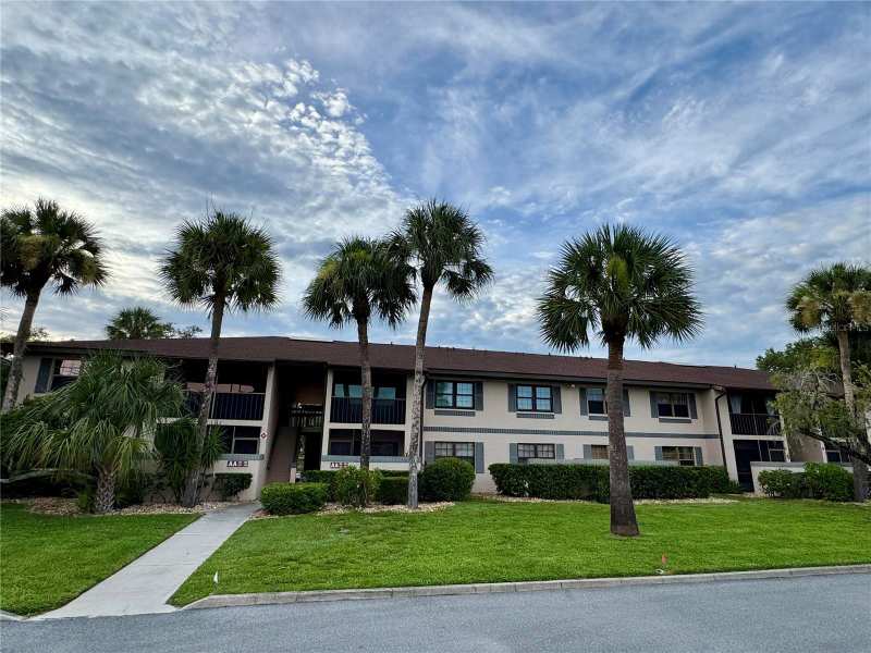 2 bedroom Condominium at 19505 Quesada Avenue #Aa204, Oaks 04, Port Charlotte — photo 1