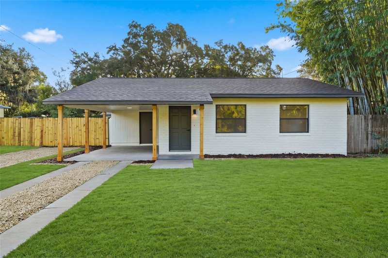 2 bedroom Single Family Residence at 2209 Cordova Drive, Highland Park Rep Of Blk 10, Sanford — photo 1