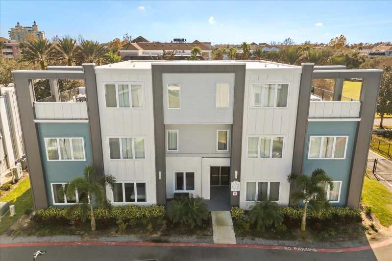 4 bedroom Condominium at 7760 Sandy Ridge Drive #102, Spectrum At Reunion Condo Ph 12, Reunion — photo 1