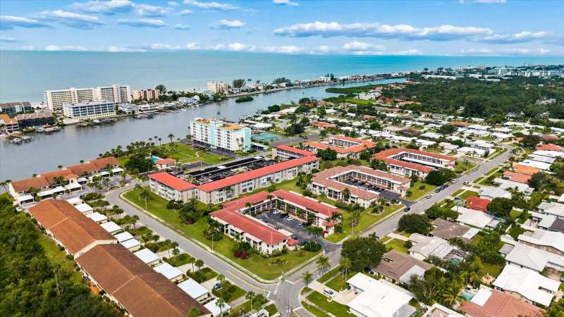 1 bedroom Condominium at 10190 Imperial Point Drive #24, Imperial Point Condo, Largo — photo 1