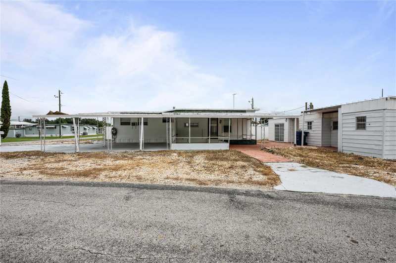2 bedroom Mobile Home at 37234 Carol Ave, Betmar Acres, Zephyrhills — photo 1