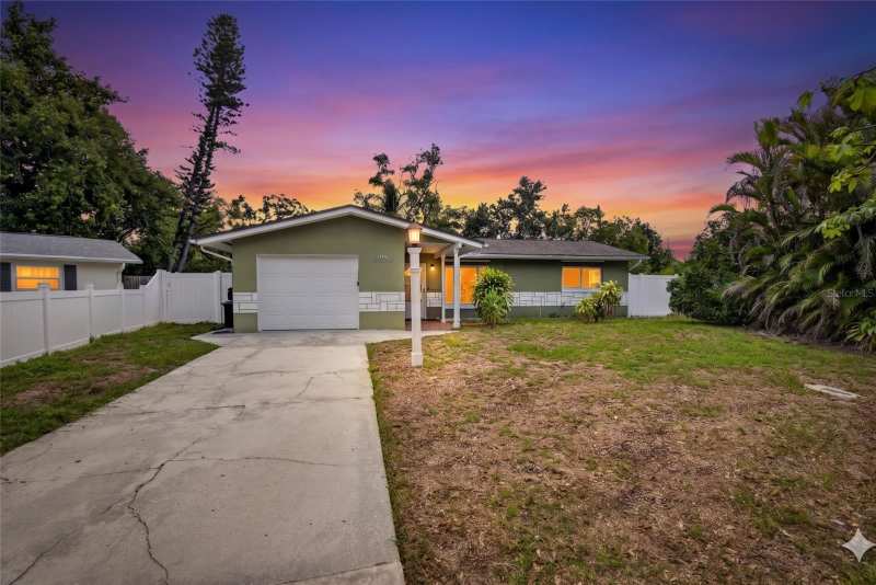 2 bedroom Single Family Residence at 2115 Euclid Circle, Meteor Plaza 1st Add, Clearwater — photo 1