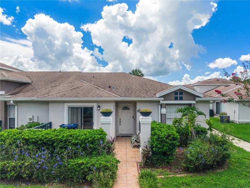 2 bedroom Townhouse at 1226 Lucaya Circle, Island Cove Villas Ph 01, Orlando — photo 1
