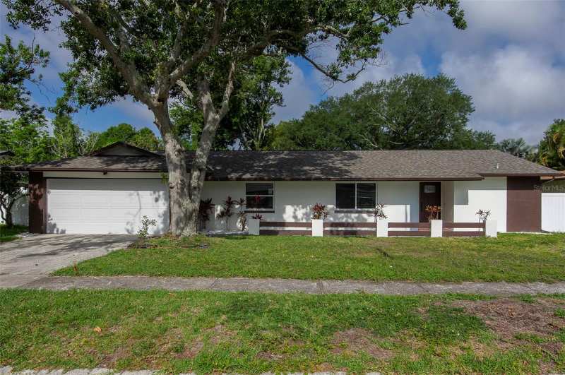 3 bedroom Single Family Residence at 1689 Monterey Drive, Monterey Gardens, Clearwater — photo 1
