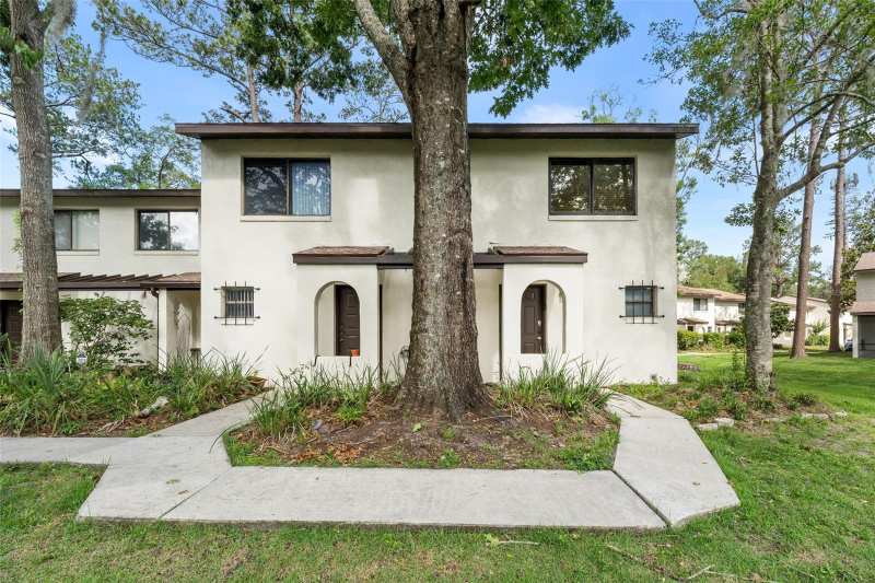 2 bedroom Condominium at 2635 SW 35th Place #307, Casablanca East, Gainesville — photo 1