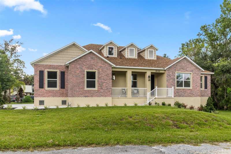 4 bedroom Single Family Residence at 8312 Revels Road, Riverview, Riverview — photo 1