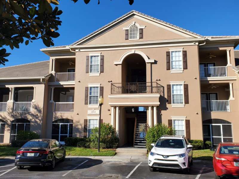 1 bedroom Condominium at 2013 Tizewell Circle #1403, Capri/Hunters Crk Condo, Orlando — photo 1