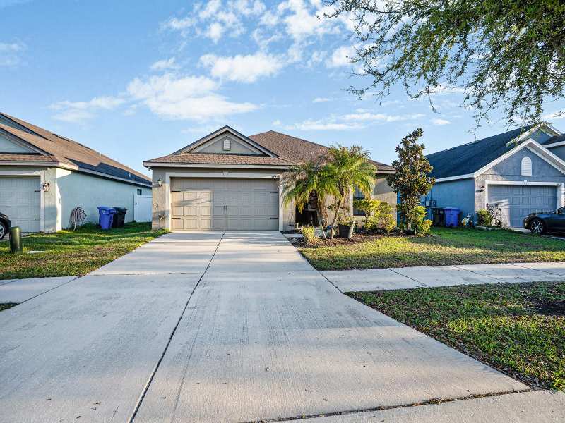 3 bedroom Single Family Residence at 14456 Alistar Manor Drive, Highland Estates Ph 2B, Wimauma — photo 1