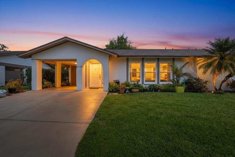 2 bedroom Villa at 3759 Collins Street #711, Forest Pines 07, Sarasota — photo 1
