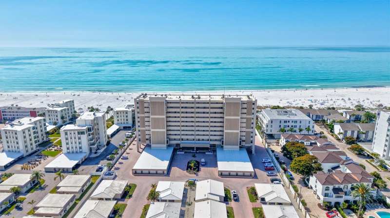 1 bedroom Condominium at 6140 Midnight Pass Road #101, Horizons West, Sarasota — photo 1