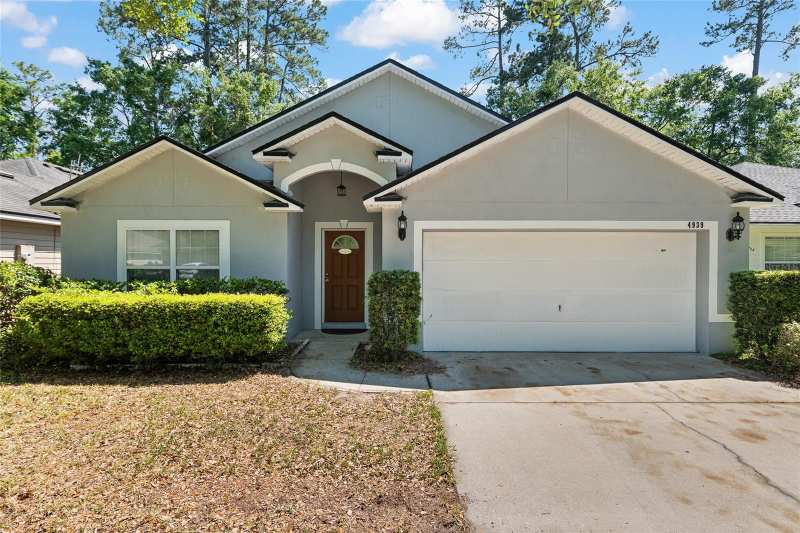 4 bedroom Single Family Residence at 4939 NW 81st Avenue, Weschester Cluster Ph 1, Gainesville — photo 1