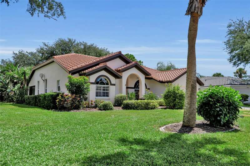 3 bedroom Single Family Residence at 2102 Tequesta Trail, Calusa Lakes, Nokomis — photo 1