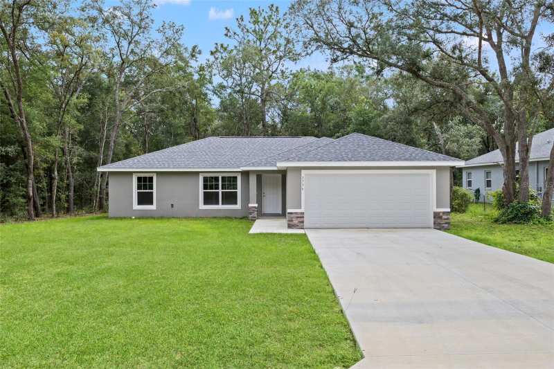 3 bedroom Single Family Residence at 1736 W Hall Place, Citrus Springs, Citrus Springs — photo 1