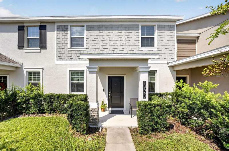 3 bedroom Townhouse at 10648 Words Drive, Storey Grove, Winter Garden — photo 1