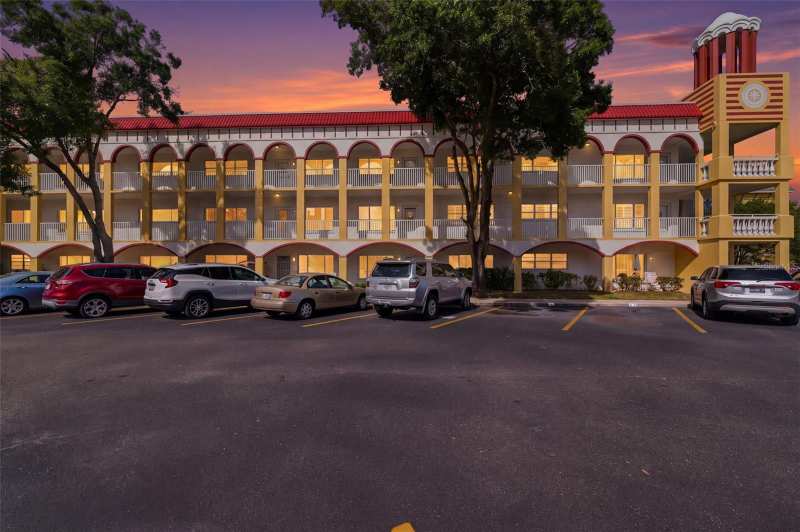 2 bedroom Condominium at 2430 Florentine Way #58, On Top Of The World, Clearwater — photo 1