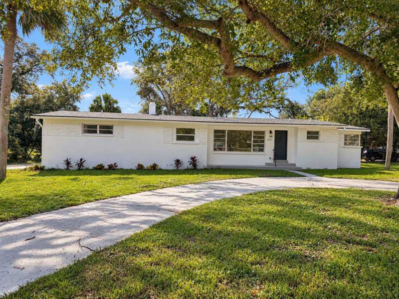 3 bedroom Single Family Residence at 201 Granada Street, Rio Vista, Holly Hill — photo 1