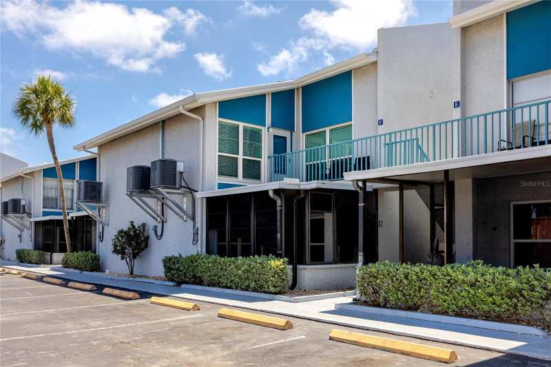 1 bedroom Condominium at 159 Medallion Boulevard #F, Madeira Beach Yacht Club Condo, Madeira Beach — photo 1