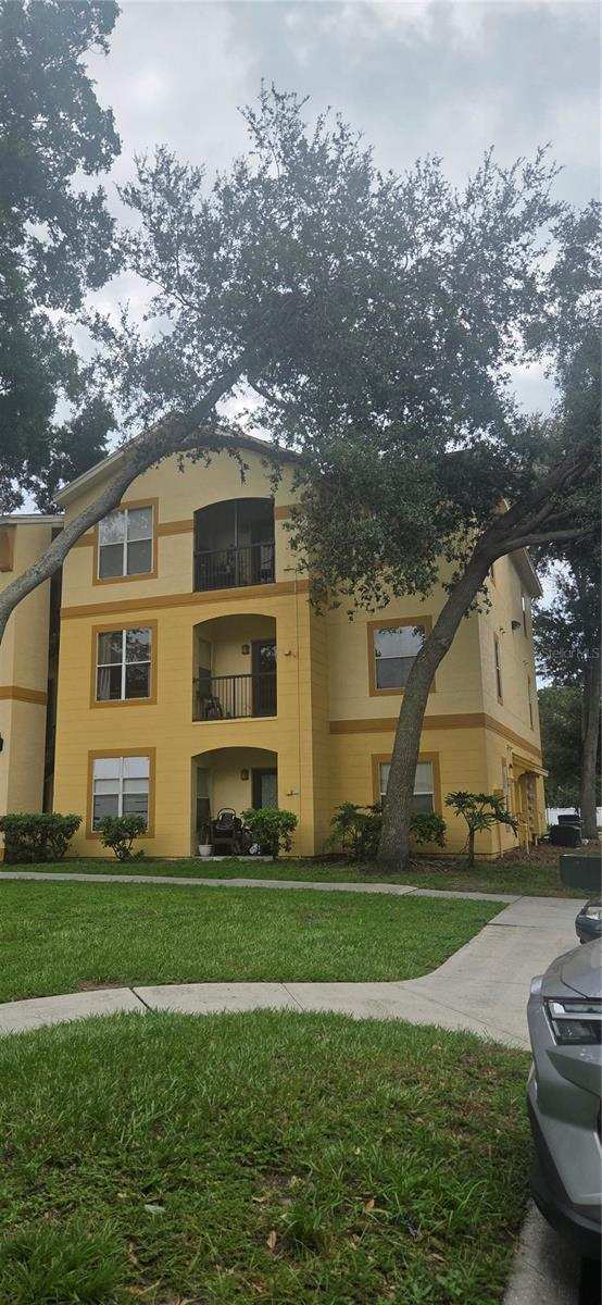 1 bedroom Condominium at 5602 Pinnacle Heights Circle #312, The Pinnacle At Carrollwood A, Tampa — photo 1