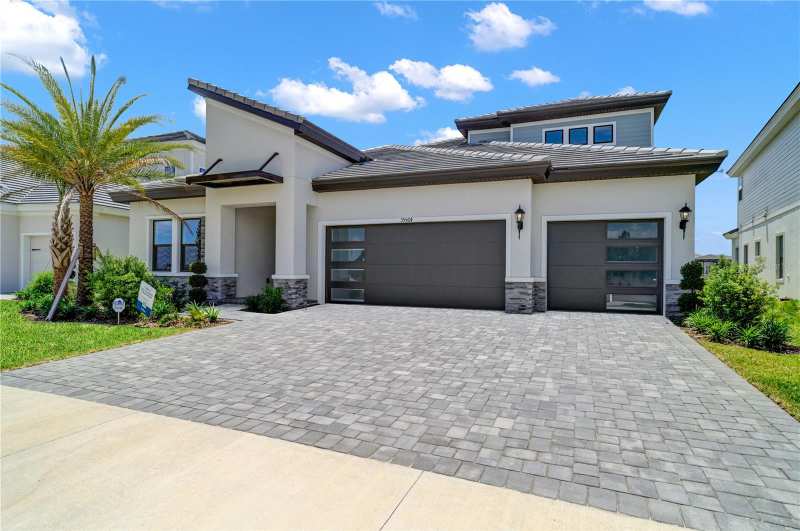 4 bedroom Single Family Residence at 35564 Big Hawk Drive, Two Rivers, Zephyrhills — photo 1
