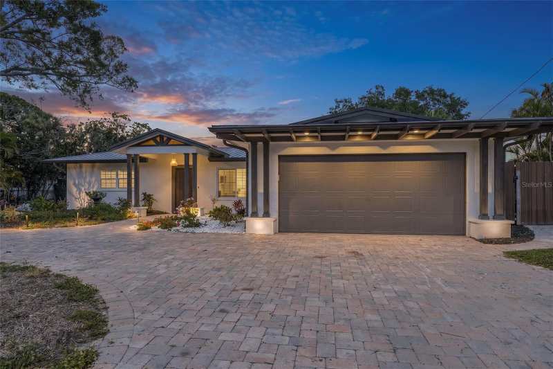 4 bedroom Single Family Residence at 5073 Higel Avenue, Sara Sands, Sarasota — photo 1