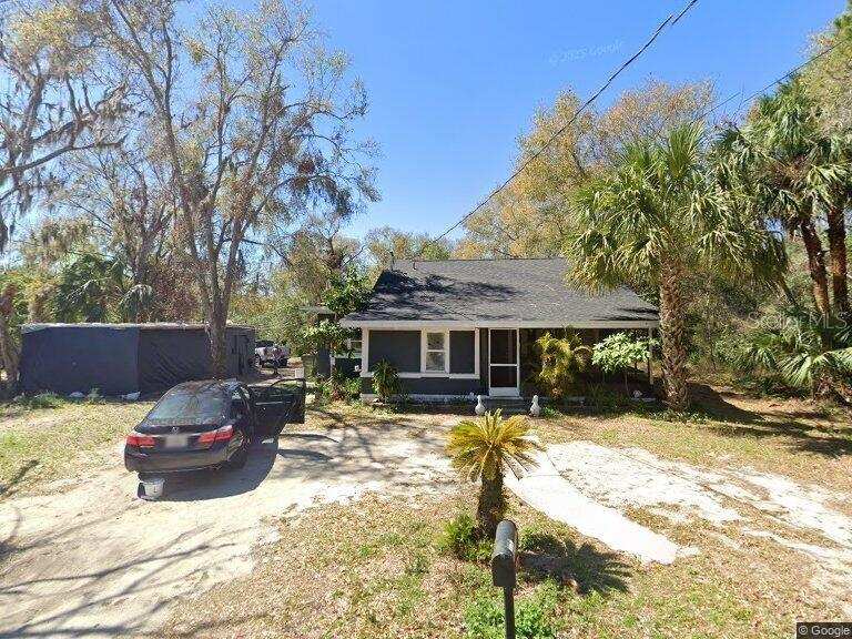 2 bedroom Single Family Residence at 1121 Lucas Street, Leesburg W C Wilkins Sub, Leesburg — photo 1
