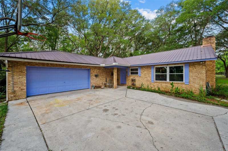 2 bedroom Single Family Residence at 16422 NE 10th Street, Gainesville, Gainesville — photo 1