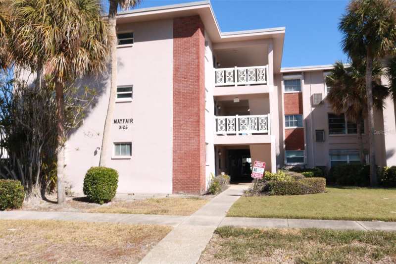 1 bedroom Condominium at 3125 36th Street #103, Mayfair Condo In Park West, St Petersburg — photo 1