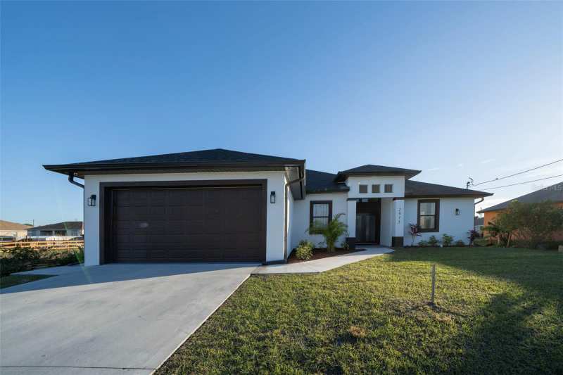 3 bedroom Single Family Residence at 2915 5th Street, Lehigh Acres, Lehigh Acres — photo 1