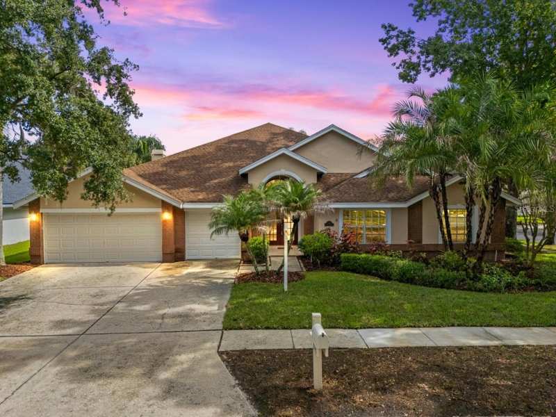 4 bedroom Single Family Residence at 8746 Tantallon Circle, Hunters Green Prcl 3, Tampa — photo 1