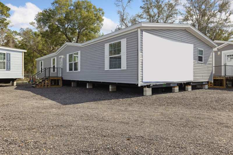 4 bedroom Manufactured Home at Tbd NE 122nd Avenue, Williston Hlnds, Williston — photo 1